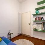 Apartment Guesthost - Historic Palace In The Heart Of Siena