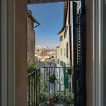 Apartment Guesthost - Historic Palace In The Heart Of *