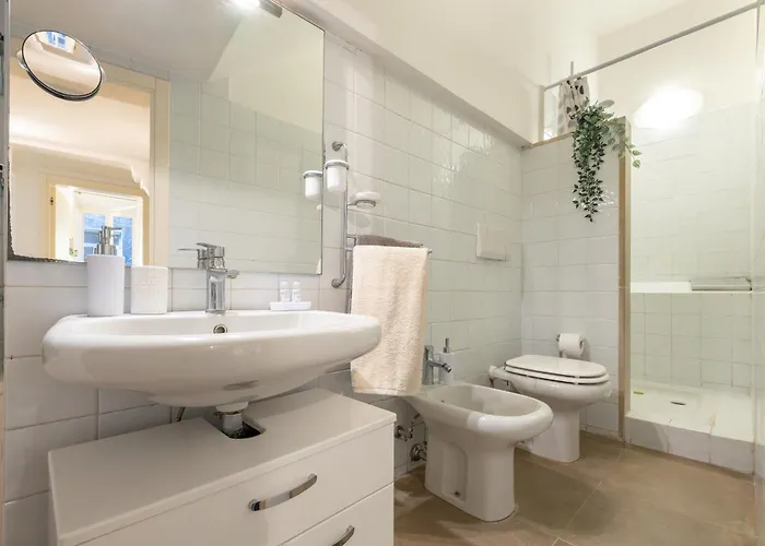 Apartmán Guesthost - Historic Palace In The Heart Of