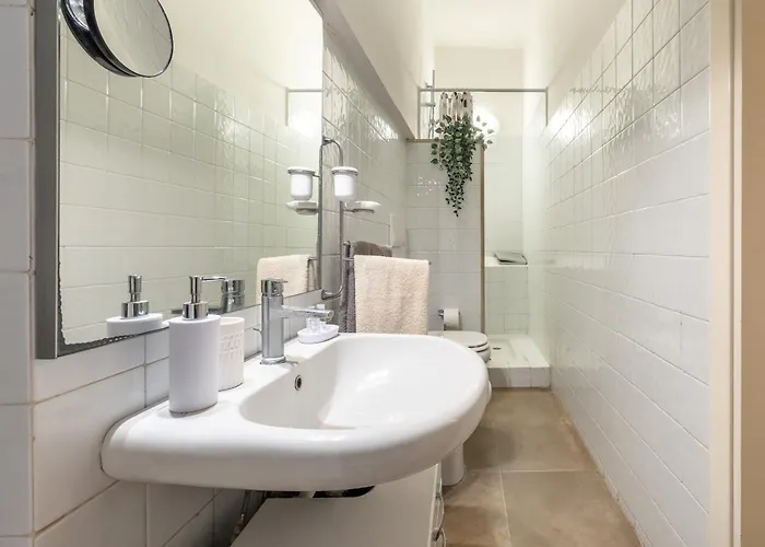 Guesthost - Historic Palace In The Heart Of 锡耶纳