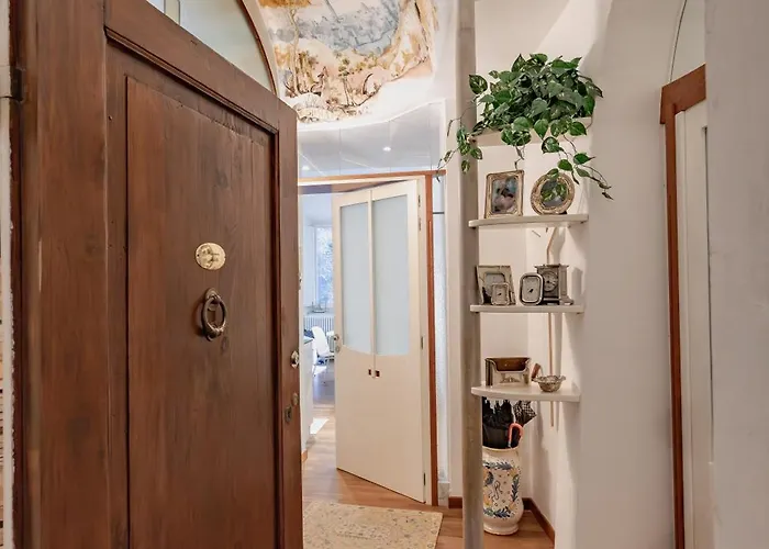 Guesthost - Historic Palace In The Heart Of Apartmán Siena