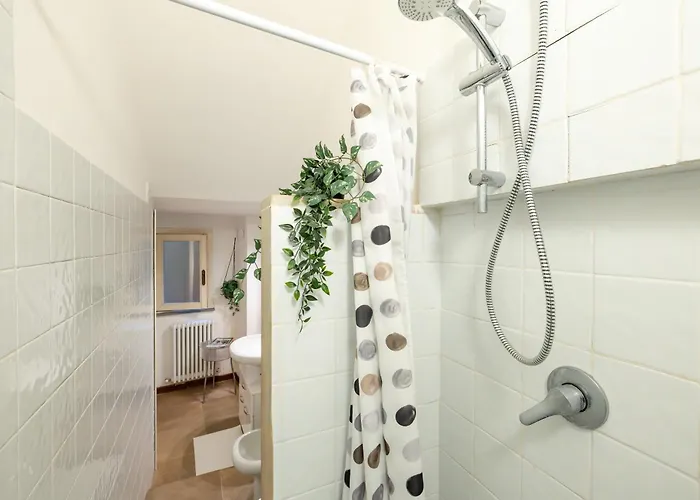 Guesthost - Historic Palace In The Heart Of * Siena